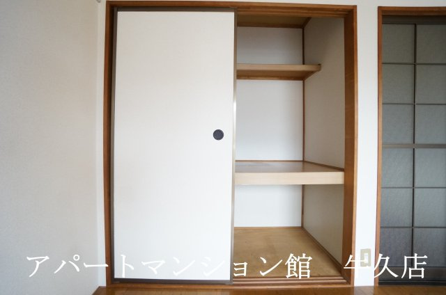 ライトハウスIの収納