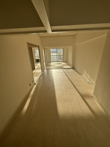 【居間・リビング】の画像