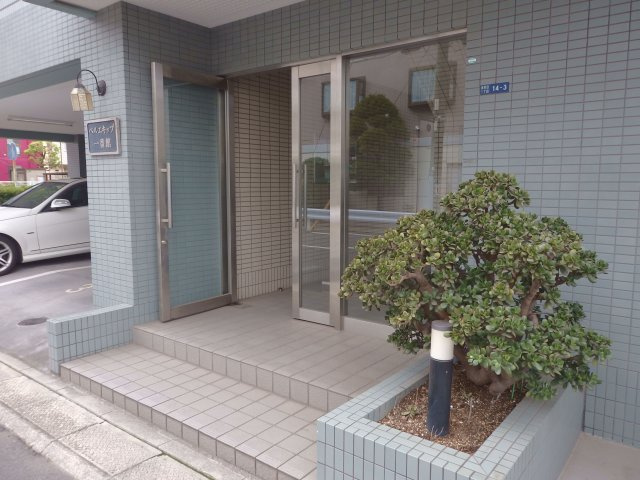 ベルヘキップ一番館のエントランス
