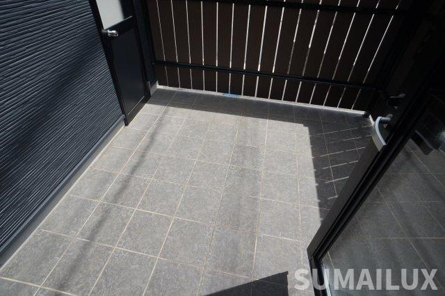 熊本市東区八反田２丁目の一戸建てのバルコニー