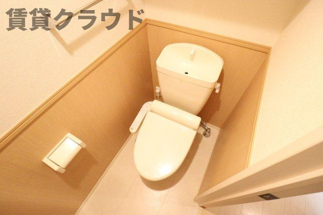 サウスヒルズ　Ⅰのトイレ|落ち着いた色調のトイレです