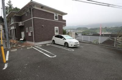 【駐車場】 | フリーデンハオス弐番館