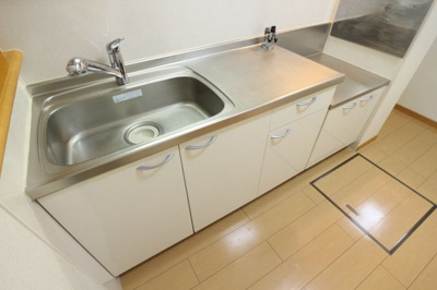 【キッチン】 | フリーデンハオス弐番館