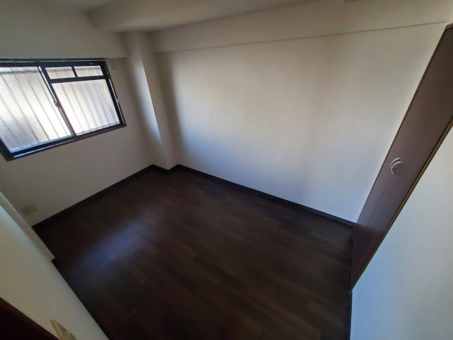 【洋室】 | グランパレスＴ・Ｓ | スタンダードな洋室です