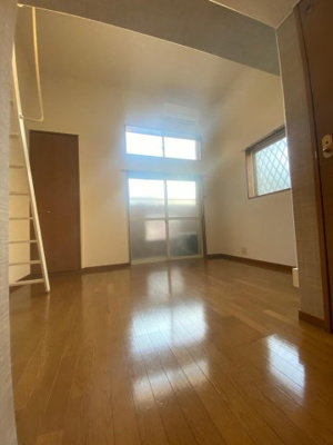 【バルコニー】 | グレイス吉塚 | 別号室の写真になります。現況優先。
