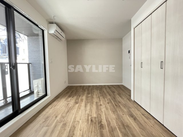 AILE東中浜の洋室