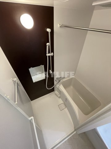 AILE東中浜の浴室