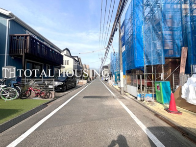 【前面道路含む現地写真】 | 国分寺市東戸倉1丁目　新築戸建　全4棟