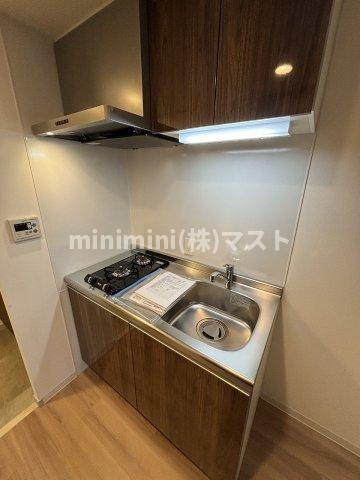 ワールドアイ大阪城EASTアドバンスのキッチン