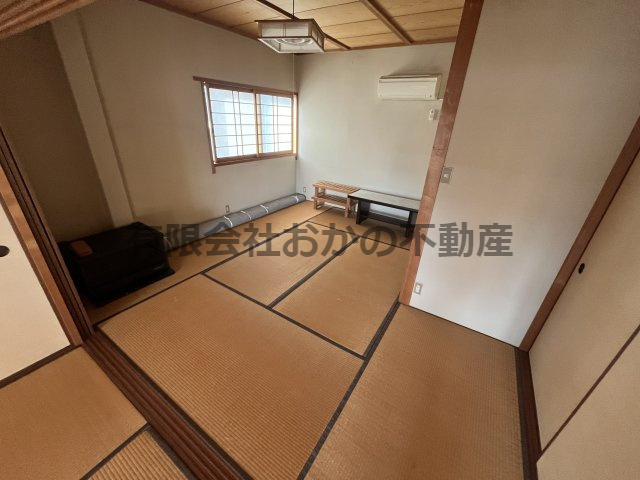 白浜町売倉庫・作業所の和室|ゆったりとくつろげる和室です
