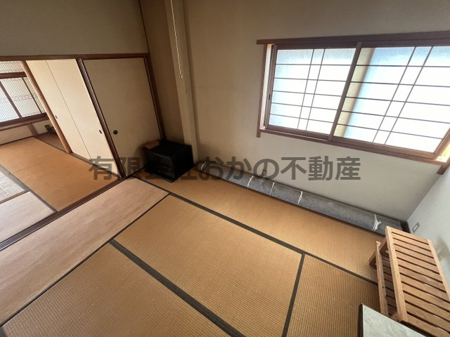 白浜町売倉庫・作業所の和室|い草の香りが落ち着く素敵な和室です