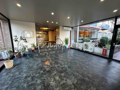 【ロビー】 | 六本木ユニハウス