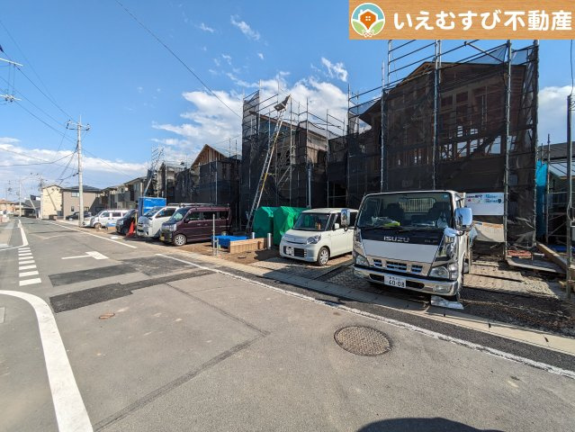 BLOOMING GARDEN　太田市亀岡町の前面道路含む現地写真