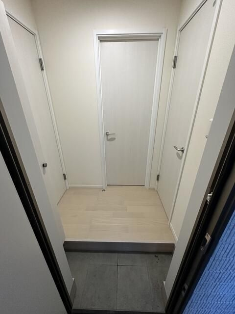 Ｓａｌａ　奏の玄関