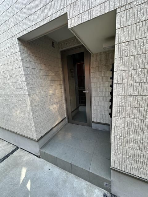 Ｓａｌａ　奏のエントランス