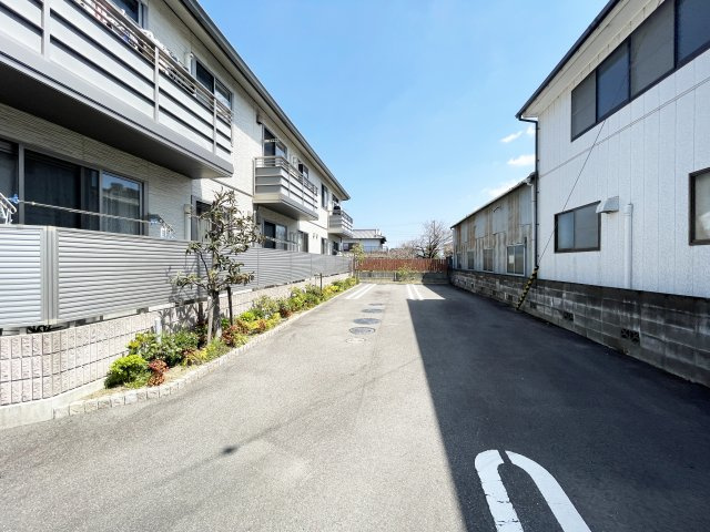 フォレナ北田宮の駐車場