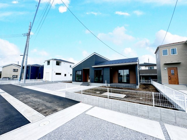 Livele Garden伊勢崎市下道寺町　新築住宅6号棟の外観