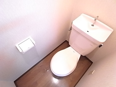 【トイレ】 | ふじハイツ | ゆったりとした空間のトイレです
