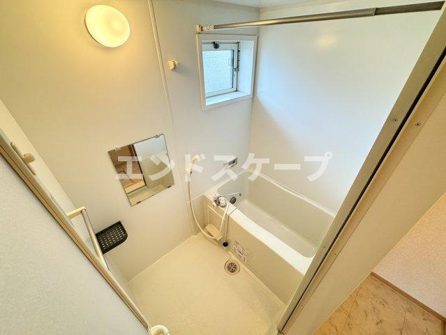 ロイヤルガーデン連取　の浴室|高崎、前橋、伊勢崎エリアのお部屋探しはエンドスケープまで！お客様の理想お聞かせ下さい♪