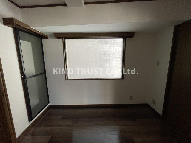 フロンティア天満の居間・リビング|リビングです