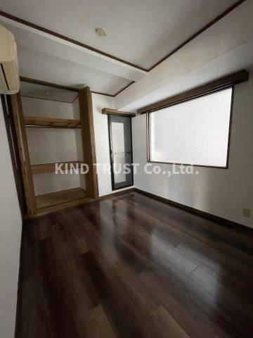 フロンティア天満の居間・リビング|リビングです