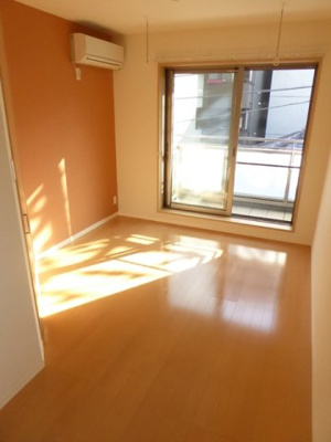 ※過去募集時の写真です。5.5帖の洋室です♪