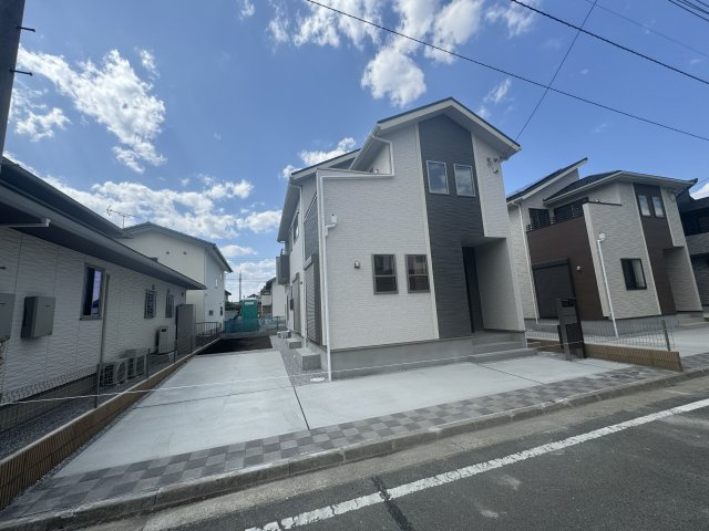 新築　前橋市文京町3丁目　Blooming　Garden　3号棟の駐車場|現地写真　駐車スペースは2台分可能です！
　