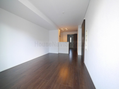 【居間・リビング】 | マイカーサ北鎌倉 | 室内写真は同タイプ別室の写真です。