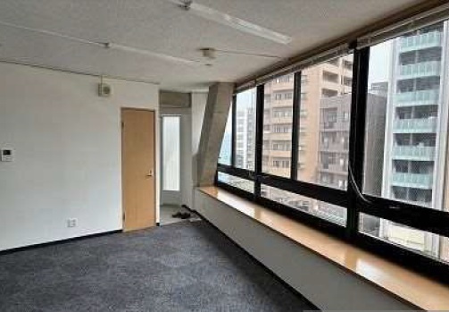 豊島区東池袋２丁目の事務所の内装