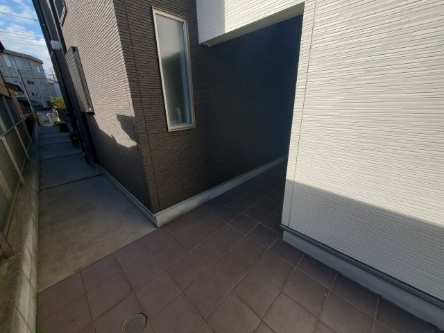 CB岩槻クレールのエントランス|毎日通るエントランスはこのようになっています
