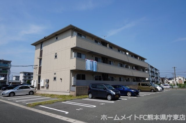 熊本市東区江津２丁目のアパート