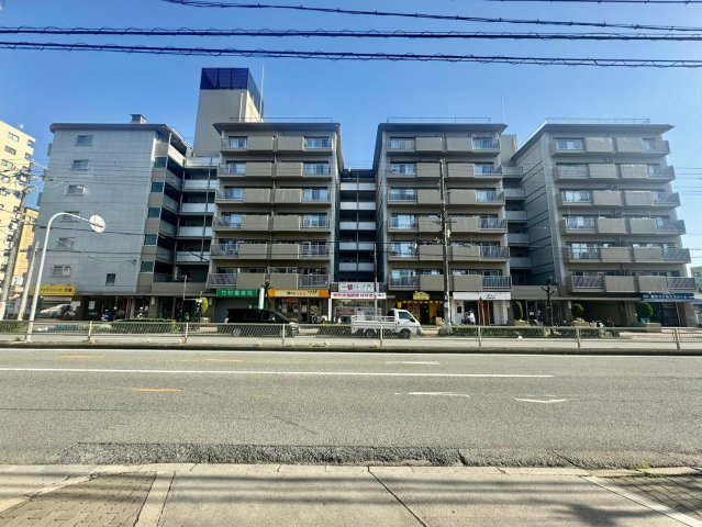 シャンティー塚本の外観