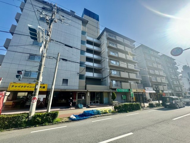 シャンティー塚本の外観