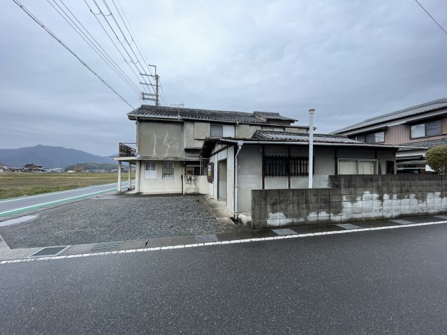 たつの市神岡町上横内　古家付き売土地の外観