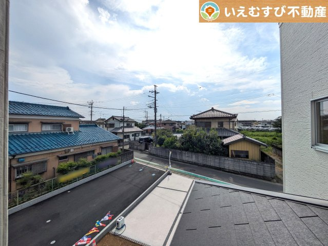 Livele Garden.S　熊谷中西第2の展望|高い建物が無く開放感のある展望
バルコニーからの展望も開けていて閑静な住宅地が望めます。日当りも良いですね♪