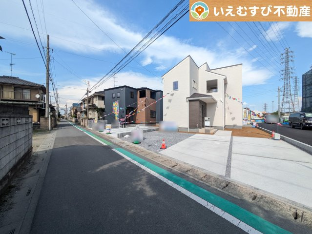 Livele Garden.S　熊谷中西第2の前面道路含む現地写真|充分な広さの前面道路
間口が広くお車の出し入れも問題なく行えるスペースが確保されています♪
