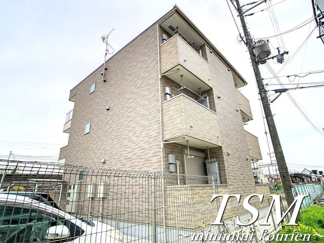 レジデンス香里の外観