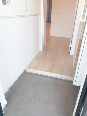 クレールＡの玄関|落ち着いた玄関です