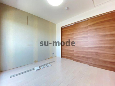 【洋室】 | クリエオーレ一津屋Ⅰ