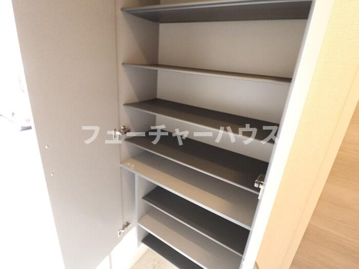 スカイブルー　Ｉの玄関