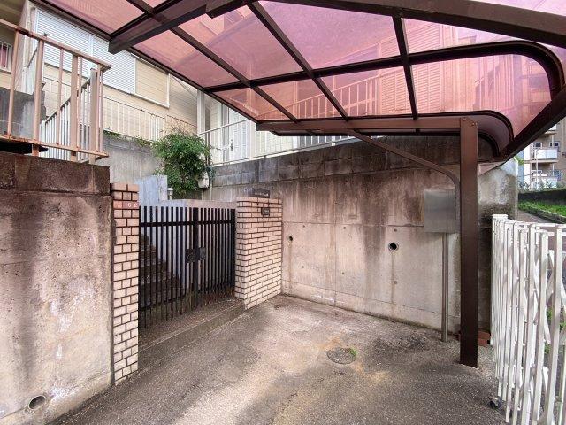 あかしあ台戸建のエントランス