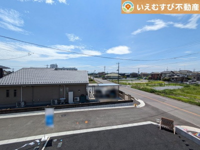 【展望】 | Cradle garden　深谷市萱場第6 | 高い建物が無く開放感のある展望
バルコニーからの展望も開けていて閑静な住宅地が望めます。日当りも良いですね♪