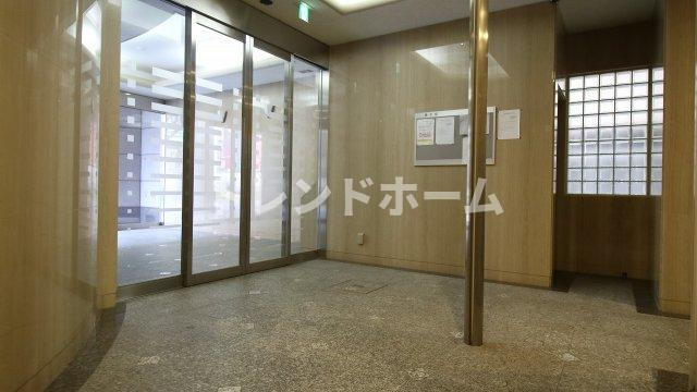 ブランクレール谷町のエントランス|選べる家電プランあり！！