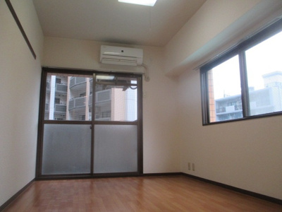 【内装】 | ダイナコート大濠Ⅱ | 別号室の写真になります。現況優先。