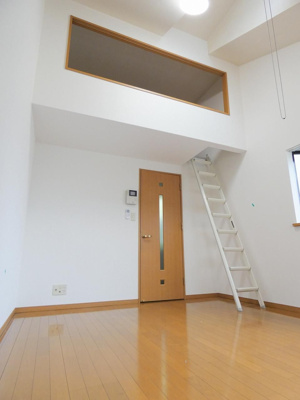 【居間・リビング】 | PRIMA CLASSE天神 | 別号室の写真になります。現況優先。