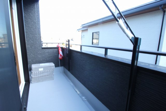 朝倉丙Ⅱ　新築戸建　3号地　（全3区画）のバルコニー|2Ｆ　南西の部屋　8.0帖