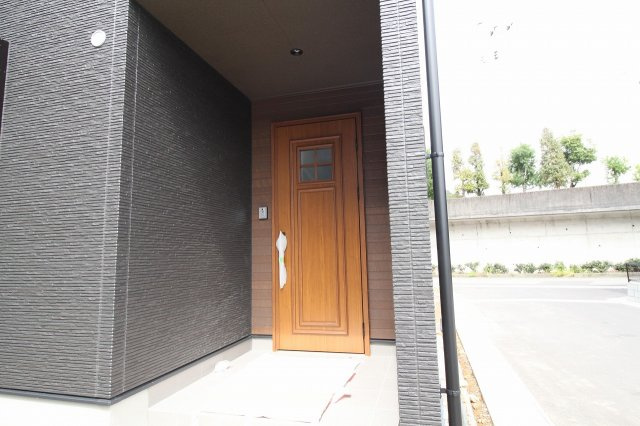 朝倉丙Ⅱ　新築戸建　3号地　（全3区画）の玄関