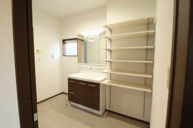 朝倉Ⅱ　新築戸建　3号地　（全3区画）の脱衣所