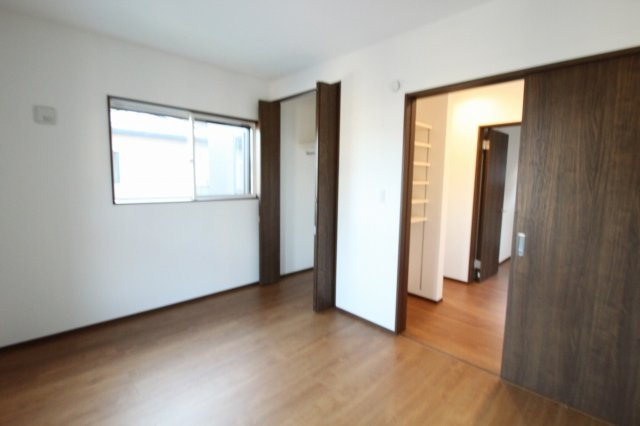 朝倉Ⅱ　新築戸建　3号地　（全3区画）の洋室|2Ｆ　東の部屋　6.0帖