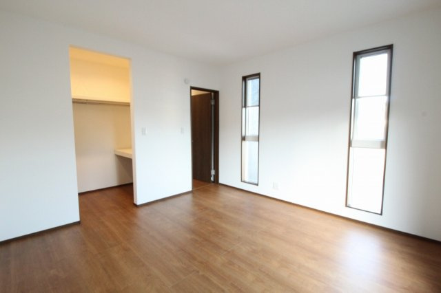 朝倉Ⅱ　新築戸建　3号地　（全3区画）の洋室|2Ｆ　南西の部屋　8.0帖